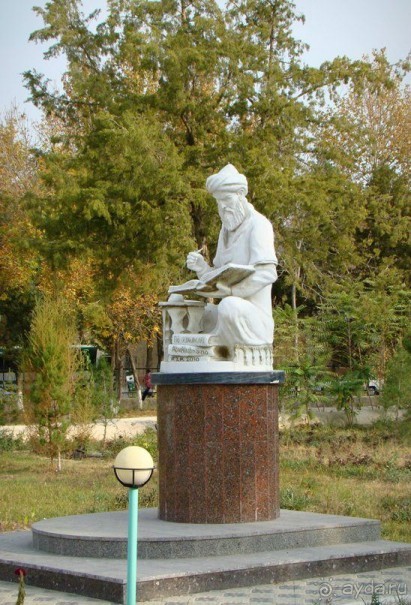 Там где жара и песок, пробьется вода и появится оазис