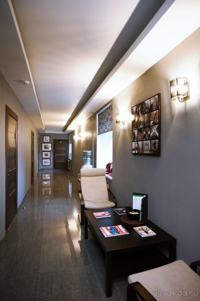 фото October Riverside Inn