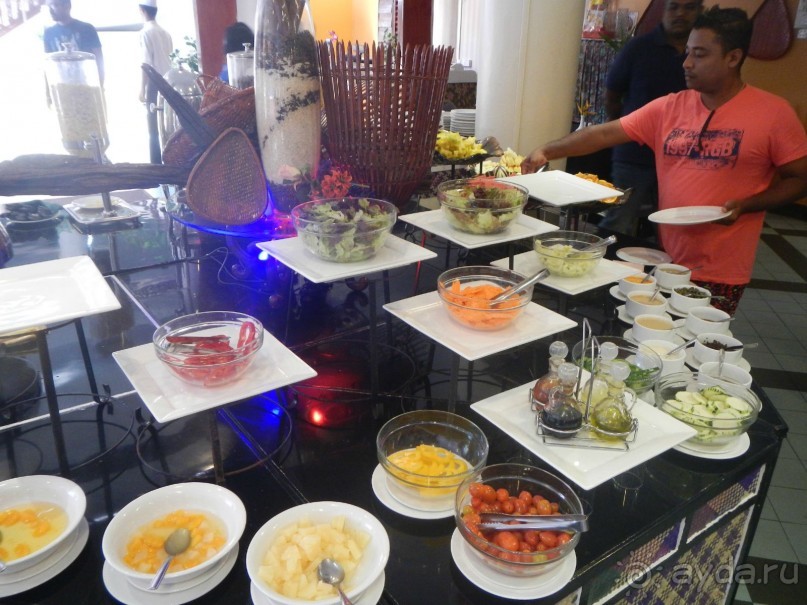 По-азиатски, но неплохо. Лучше аналогов в Гоа