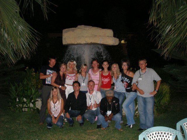 снимок на память с группой аниматоров