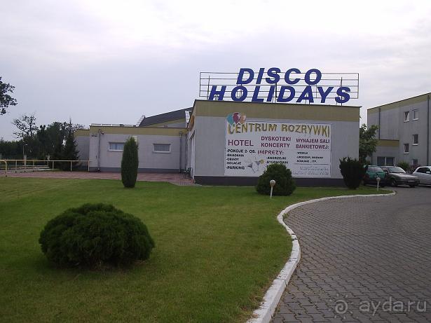 Простенько, но уютно.