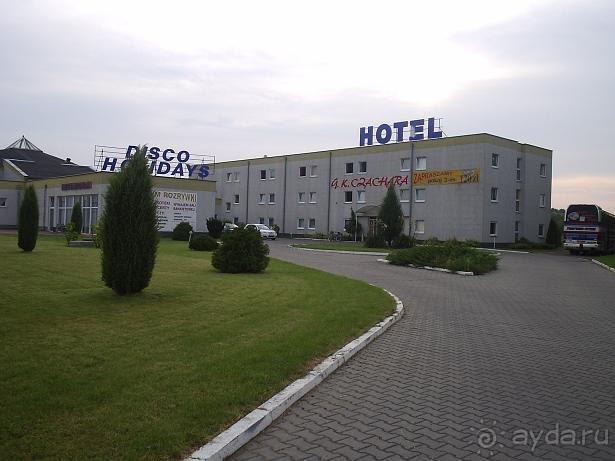 Простенько, но уютно.