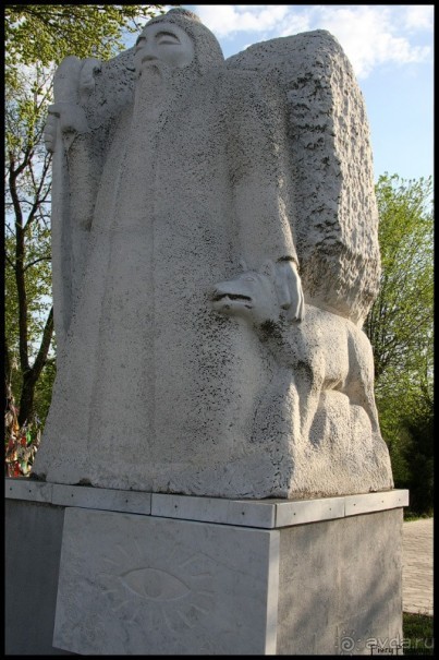 Майские степи 2010. Экспедиция в Калмыкию. ч.4 Элиста.