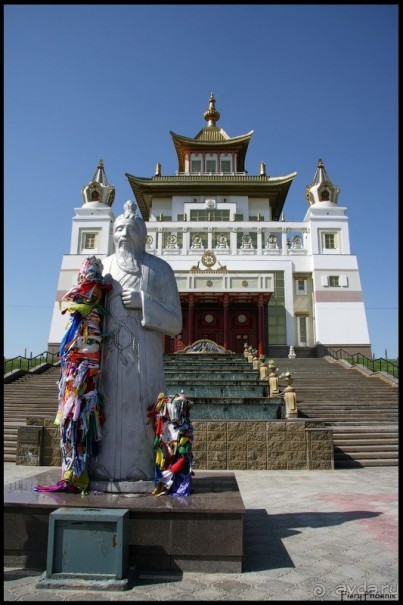 Майские степи 2010. Экспедиция в Калмыкию. ч.4 Элиста.