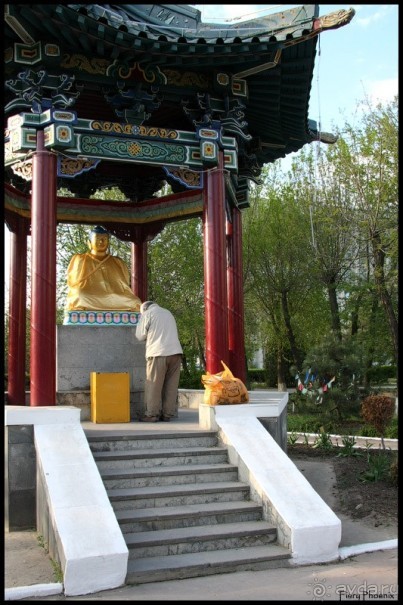 Майские степи 2010. Экспедиция в Калмыкию. ч.4 Элиста.