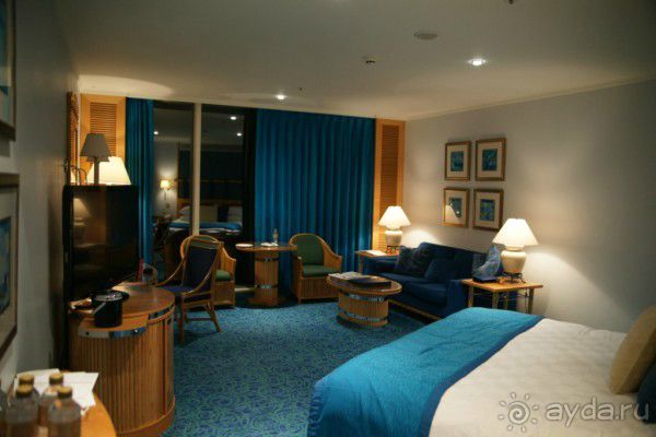 Дубаи. Здорово! :)