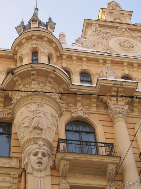 Рига. Романтическая поездка в Рождество в преддверии конца света.