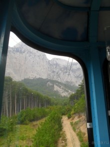 "Где растёт золотой виноград..."