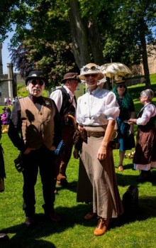 ПИКНИК СТИМ ПАНК В ЗАМКЕ В ЛИНКОЛЬНЕ 05 ИЮНЯ 2016