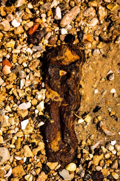 УТРОМ В БАТ ЯМЕ ВДОЛЬ БЕРЕГА МОРЯ