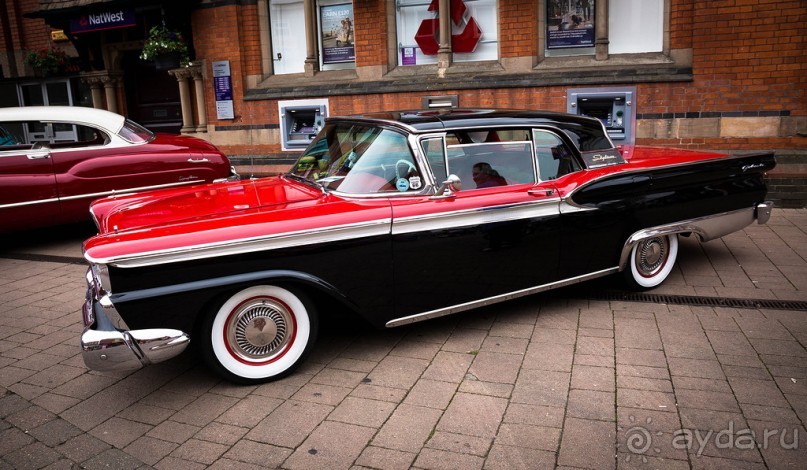 КРЕПЧЕ ЗА БАРАНКУ ДЕРЖИСЬ ШОФЕР