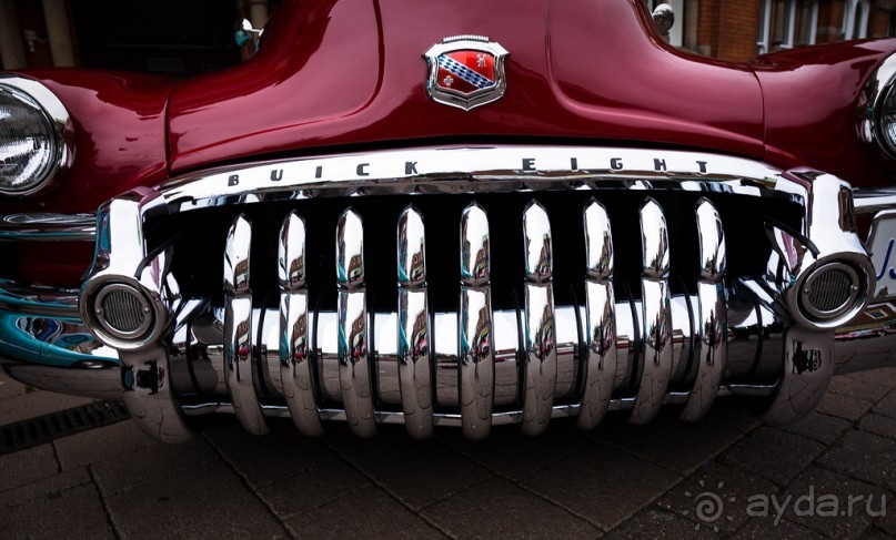 КРЕПЧЕ ЗА БАРАНКУ ДЕРЖИСЬ ШОФЕР