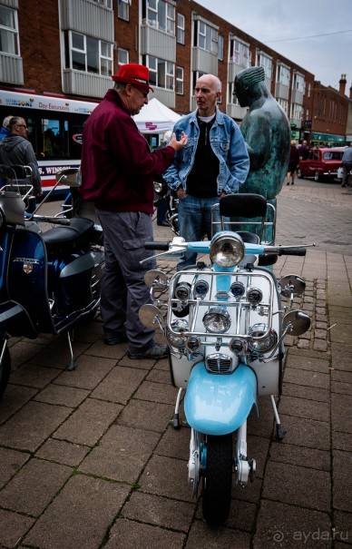 КРЕПЧЕ ЗА БАРАНКУ ДЕРЖИСЬ ШОФЕР