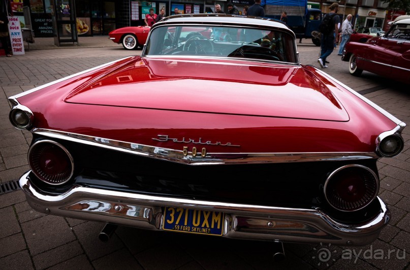 КРЕПЧЕ ЗА БАРАНКУ ДЕРЖИСЬ ШОФЕР