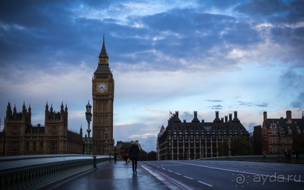 УТРО В ЛОНДОНЕ У ТЕМЗЫ