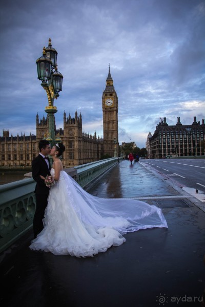 УТРО В ЛОНДОНЕ У ТЕМЗЫ