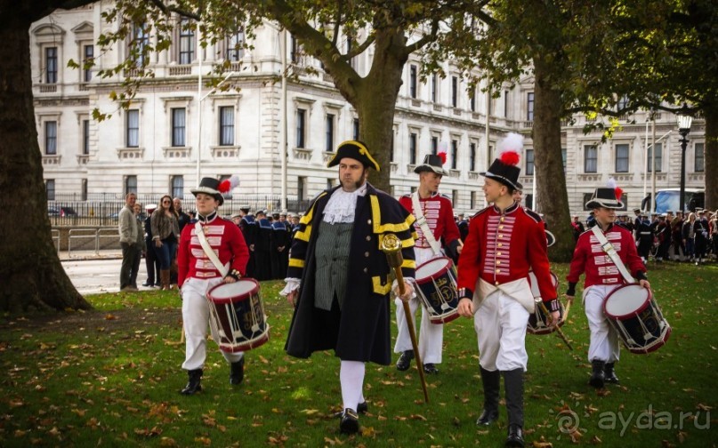 ЛОНДОН В СУББОТУ И В ВОСКРЕСЕНЬЕ - ТУРИСТИЧЕСКИЙ И НЕ ОЧЕНЬ