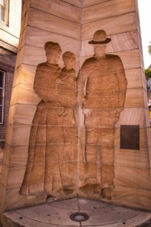 DARLING HARBOUR IN THE EVENING - SYDNEY