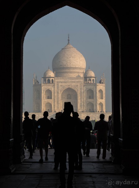 <a href=/india/agra/places/166>ТАДЖ МАХАЛ</a>