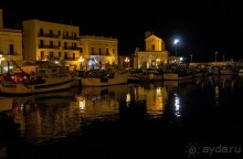 ГАЛИПОЛИ В ИТАЛИИ ВЕЧЕРОМ