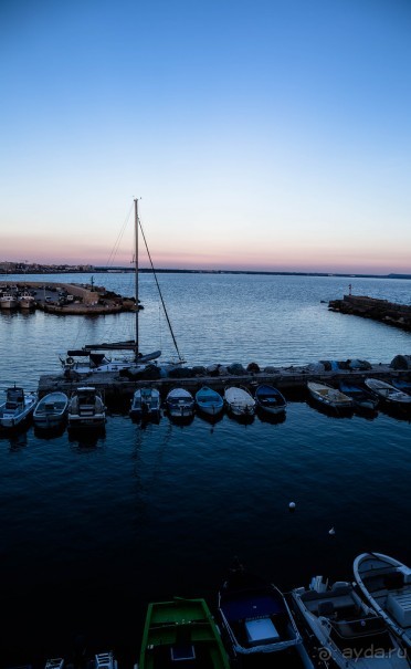 ГАЛИПОЛИ В ИТАЛИИ ВЕЧЕРОМ