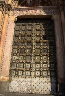 Альбом отзыва "МИЛАН - ПРОГУЛКА ПО КАНАЛУ"