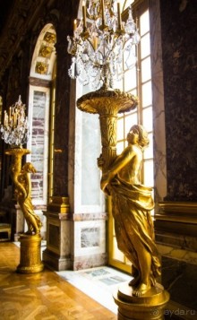 ПАСМУРНЫЙ ДЕНЬ В ВЕРСАЛЕ