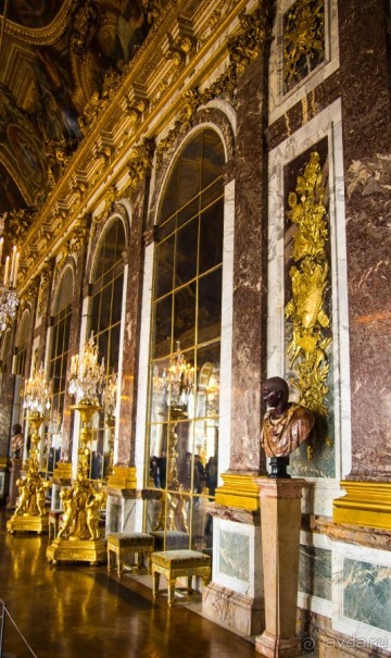 ПАСМУРНЫЙ ДЕНЬ В ВЕРСАЛЕ