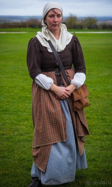 TUTBURY CASTLE В КОНЦЕ МАРТА