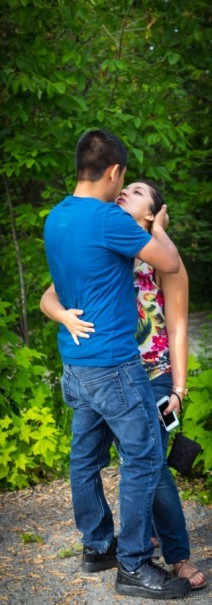 МОНРЕАЛЬ - ПРОГУЛКА УТРОМ. КАНАДА, МОНРЕАЛЬ. ЛЮДИ НА УЛИЦАХ