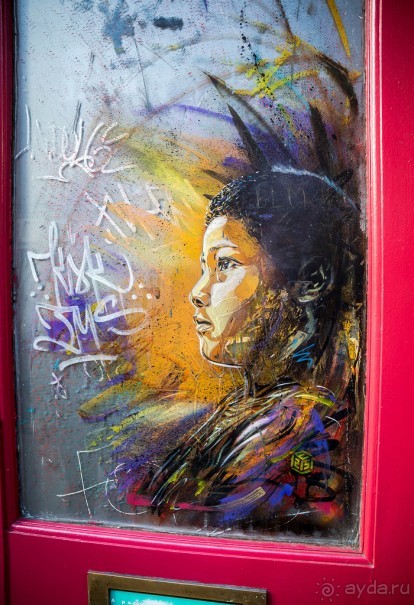 STREET ART В ЛОНДОНЕ В НОЯБРЕ 2016 В РАЙОНЕ ALDGATE EAST