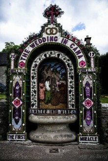 Альбом отзыва "WELL-DRESSING - ДЕРЕВНЯ TISSINGTON"