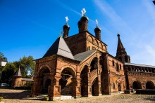 Альбом отзыва "МОСКВА, КРУТИЦКОЕ ПОДВОРЬЕ"