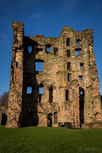 ASHBY DE LA ZOUCH (Ешбі-де-ла-Zouch). ЗАМОК В ASHBY DE LA ZOUCH AND POEM BY EDWIN BROCK