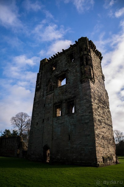 ASHBY DE LA ZOUCH (Ешбі-де-ла-Zouch). ЗАМОК В ASHBY DE LA ZOUCH AND POEM BY EDWIN BROCK