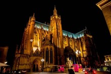 METZ, ФРАНЦИЯ - ПРОГУЛКА НОЧЬЮ