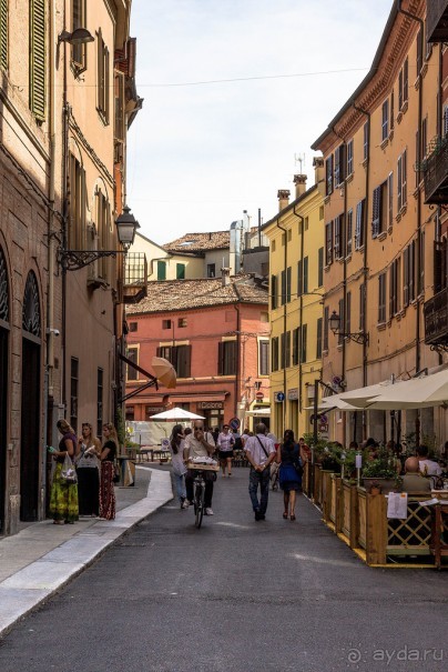 ФЕРРАРА - РАЗНОЕ