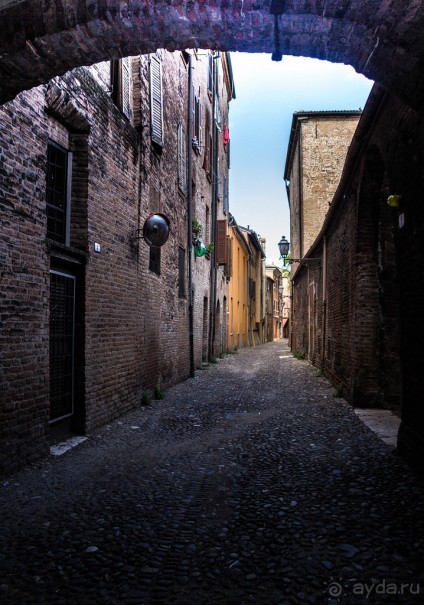 ФЕРРАРА - РАЗНОЕ