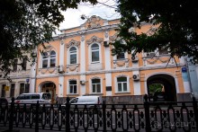 Альбом отзыва "ПЕТРОВКА 28 И СРЕТЕНСКИЙ МОНАСТЫРЬ. ПРОГУЛКА ПО ЦЕНТРУ МОСКВЫ"