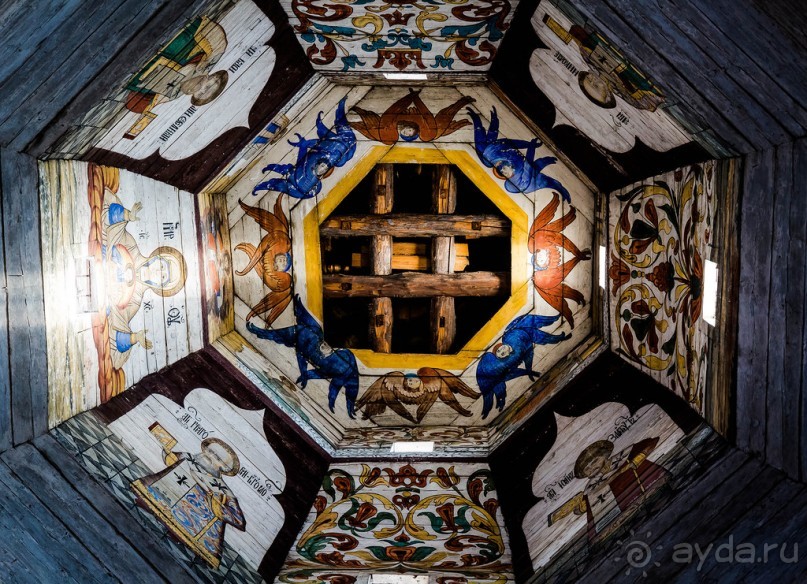 ТОРЖОК , БОРИСОГЛЕБСКИЙ МОНАСТЫРЬ. СТАРО-ВОЗНЕСЕНСКАЯ ЦЕРКОВЬ XVIII В И БЕЛЫЙ ДОМ В ТОРЖКЕ