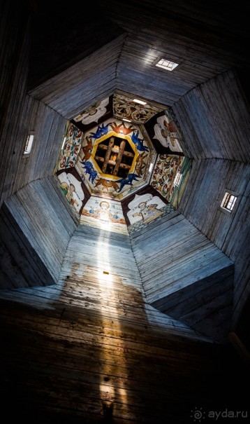 ТОРЖОК , БОРИСОГЛЕБСКИЙ МОНАСТЫРЬ. СТАРО-ВОЗНЕСЕНСКАЯ ЦЕРКОВЬ XVIII В И БЕЛЫЙ ДОМ В ТОРЖКЕ