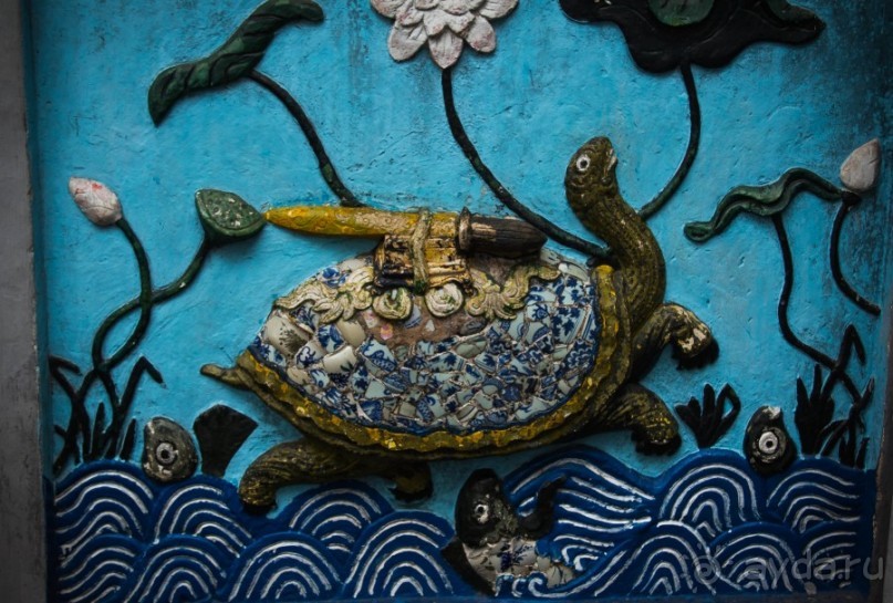 ВОКРУГ ОЗЕРА В ХАНОЕ