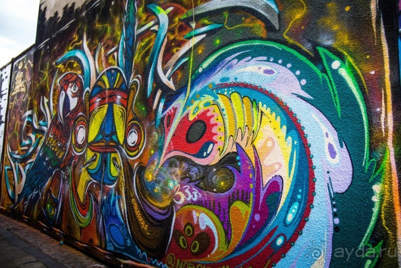 СТРИТ АРТ В КАМДЕНЕ, ЛОНДОН В ИЮЛЕ 2015