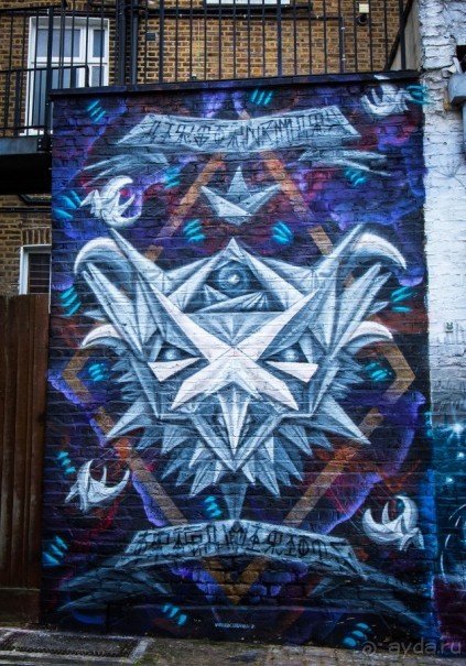 СТРИТ АРТ В КАМДЕНЕ, ЛОНДОН В ИЮЛЕ 2015