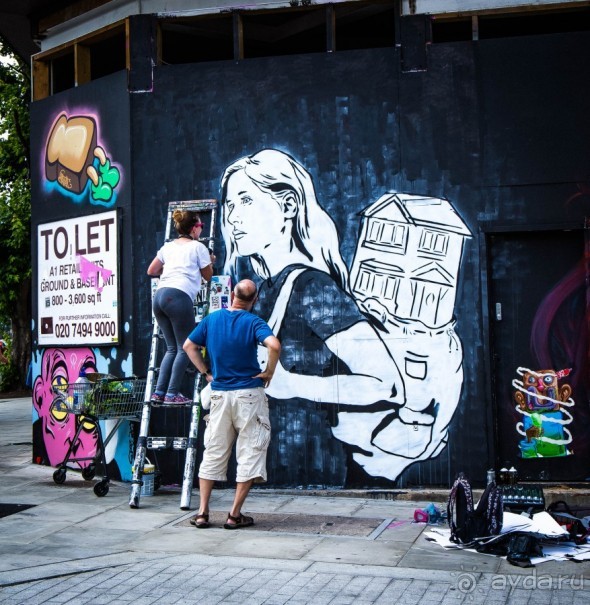 СТРИТ АРТ В КАМДЕНЕ, ЛОНДОН В ИЮЛЕ 2015