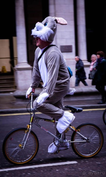 ЕХАЛИ МЕДВЕДИ НА ВЕЛОСИПЕДЕ - НЕТ, ПАСХА, ЗАЙЦЫ ЕХАЛИ НА ВЕЛОСИПЕДЕ