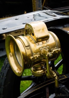 Альбом отзыва "БЕНТЛИ И РОЛЛС- РОЙСЫ"