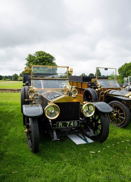 БЕНТЛИ И РОЛЛС- РОЙСЫ