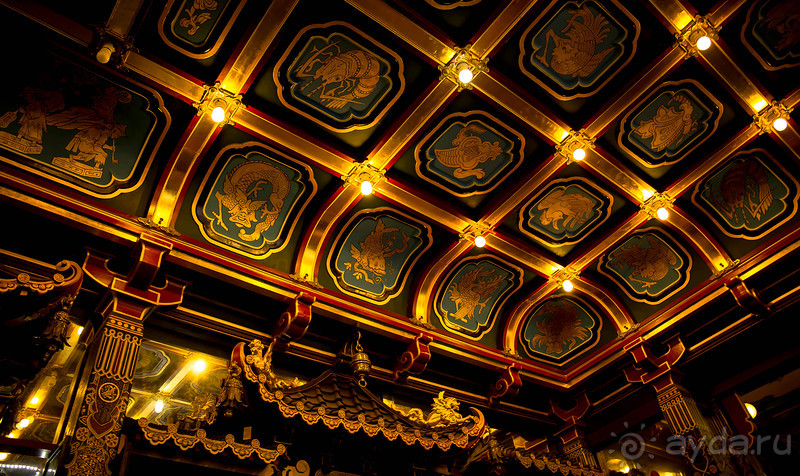 ЕЛИСЕЕВСКИЙ МАГАЗИН И ЧАЙ - КОФЕ НА МЯСНИЦКОЙ В МОСКВЕ