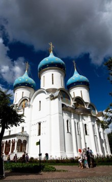 КОЛОМНА И СЕРГИЕВ ПОСАД ПОД МОСКВОЙ